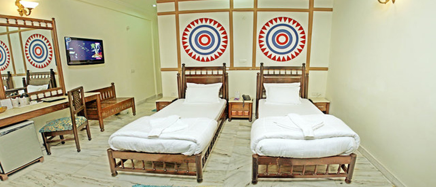 vasundhara-palace